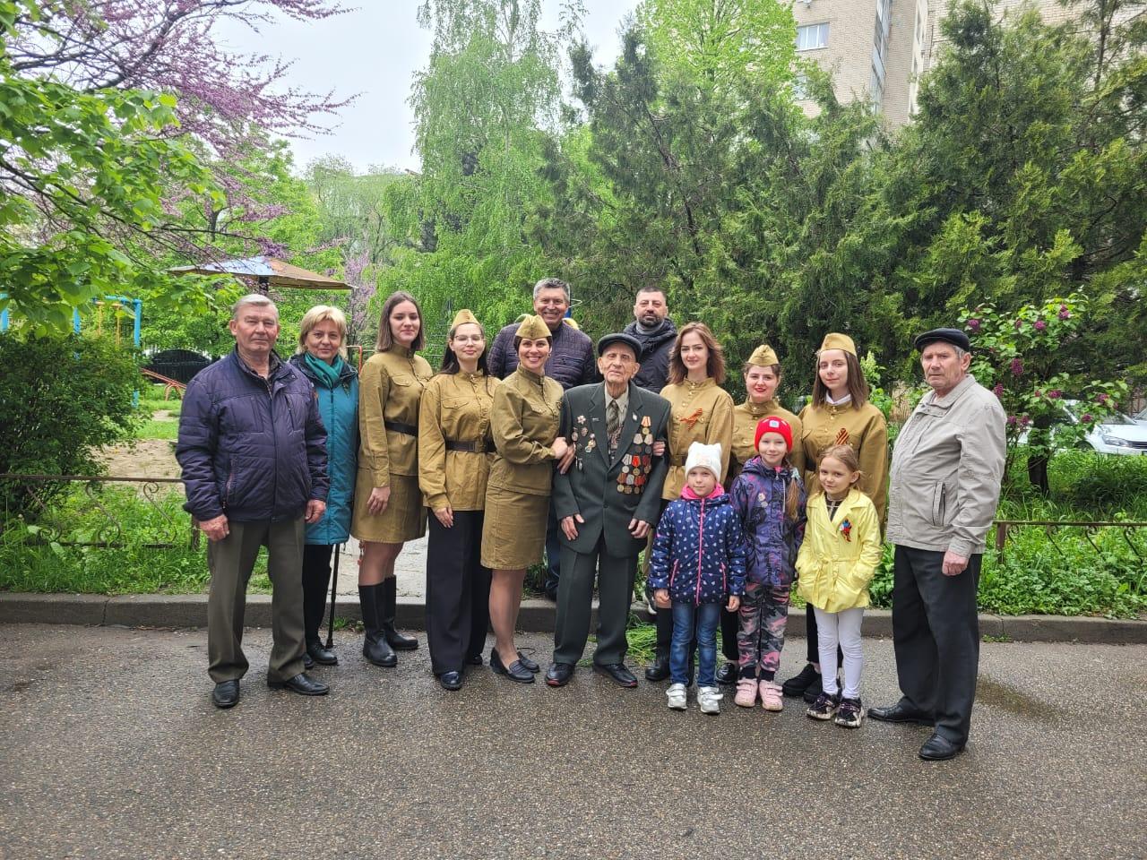 Фронтовые бригады артистов поздравят ветеранов Великой Отечественной войны на дому